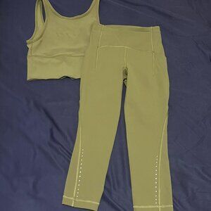 NWOT Green Lululemon fitness set